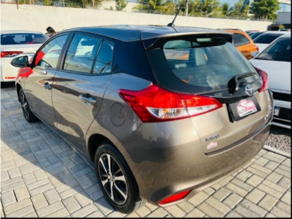 TOYOTA Yaris Hatch