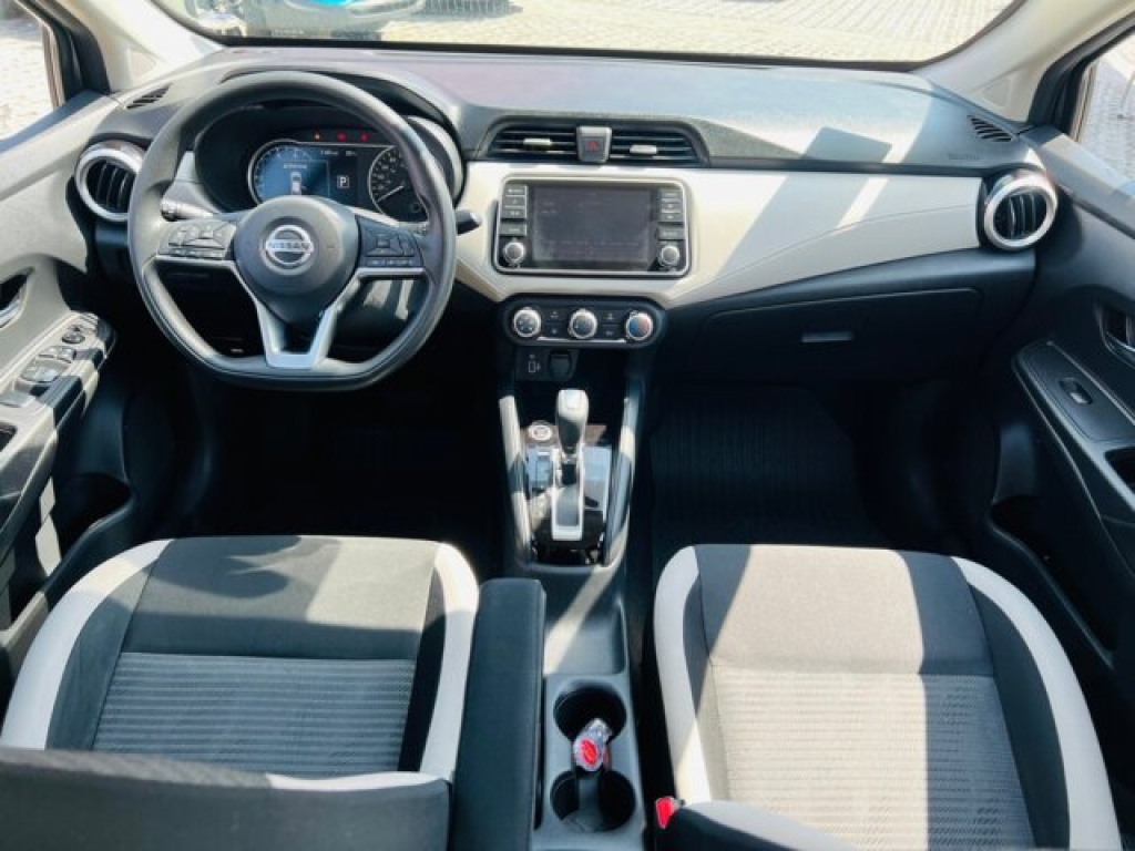 NISSAN VERSA