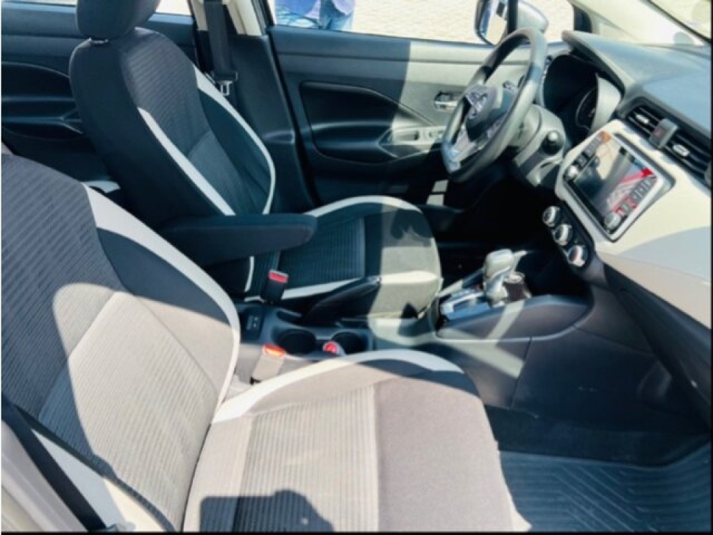 NISSAN VERSA