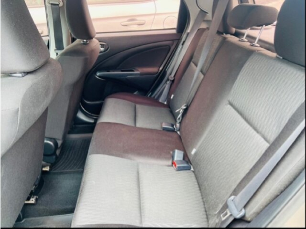 TOYOTA Etios Hatch