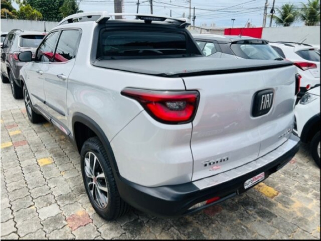 FIAT TORO