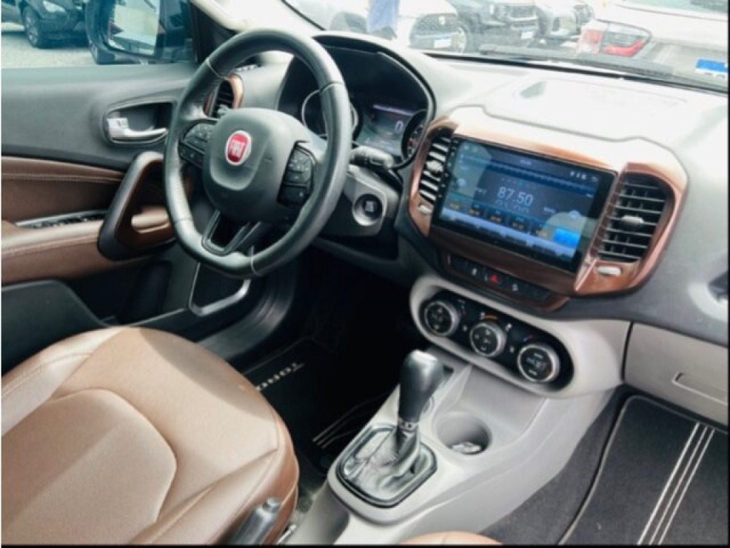 FIAT TORO