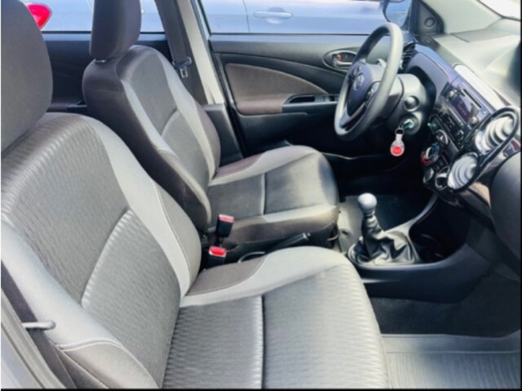 TOYOTA Etios Sedan
