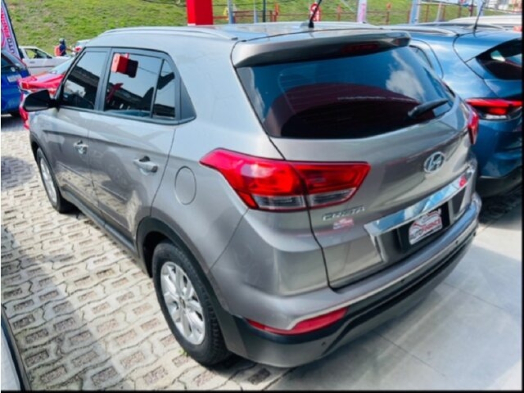 HYUNDAI CRETA