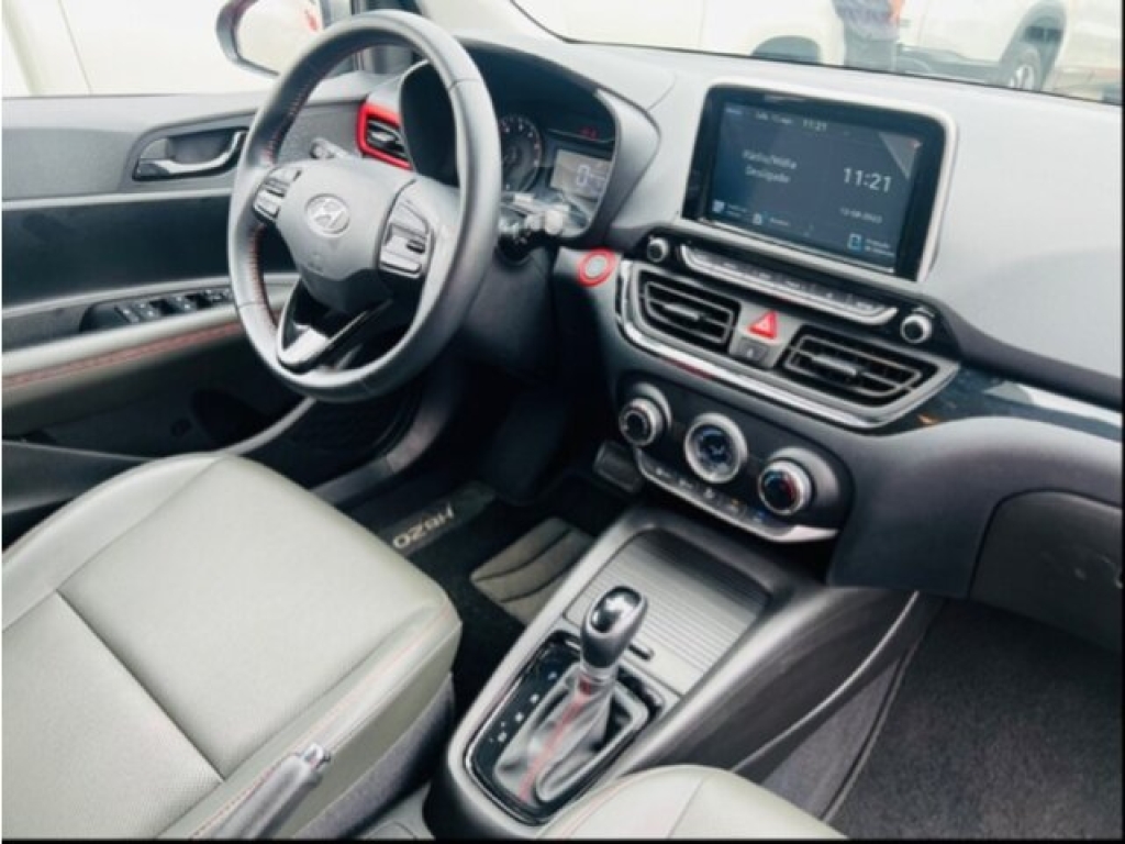 HYUNDAI HB20X