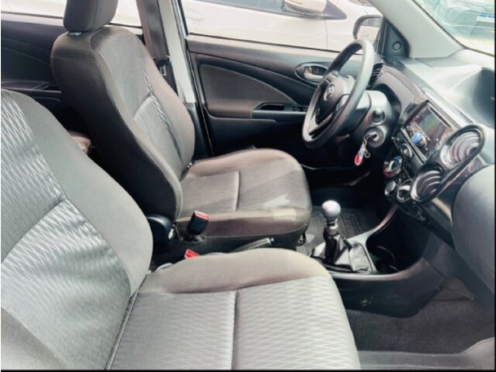 TOYOTA Etios Sedan