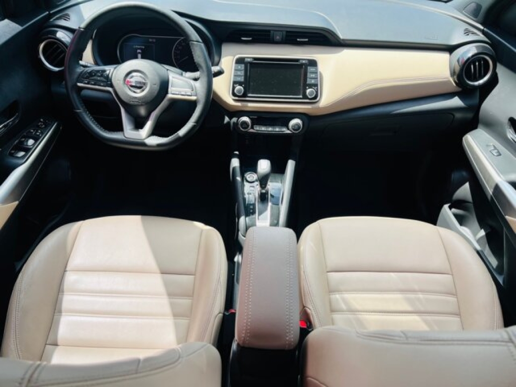 NISSAN KICKS