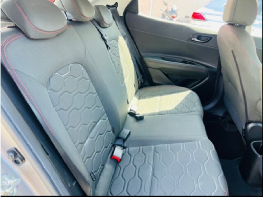 HYUNDAI HB20X