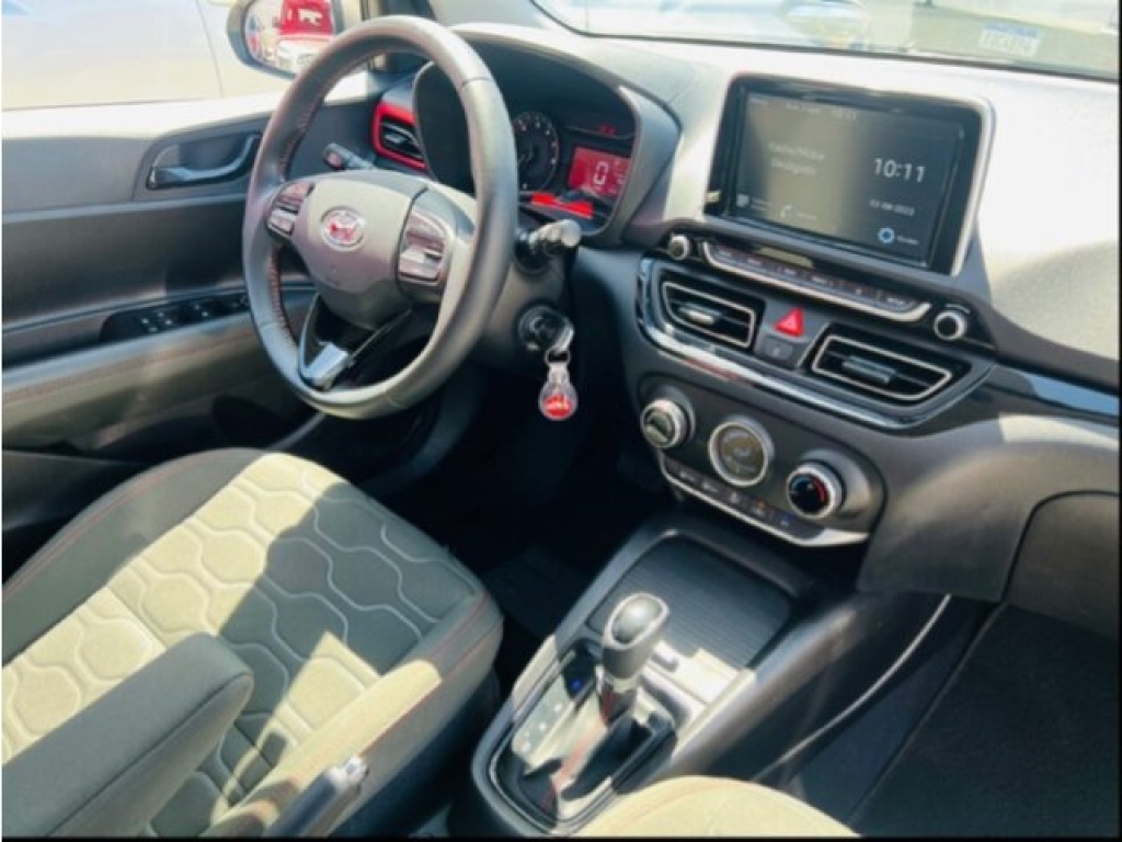 HYUNDAI HB20X