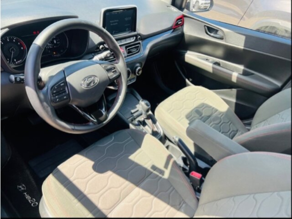 HYUNDAI HB20X