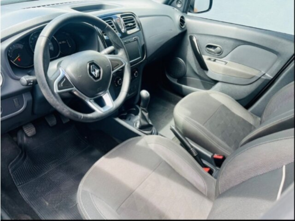 RENAULT LOGAN