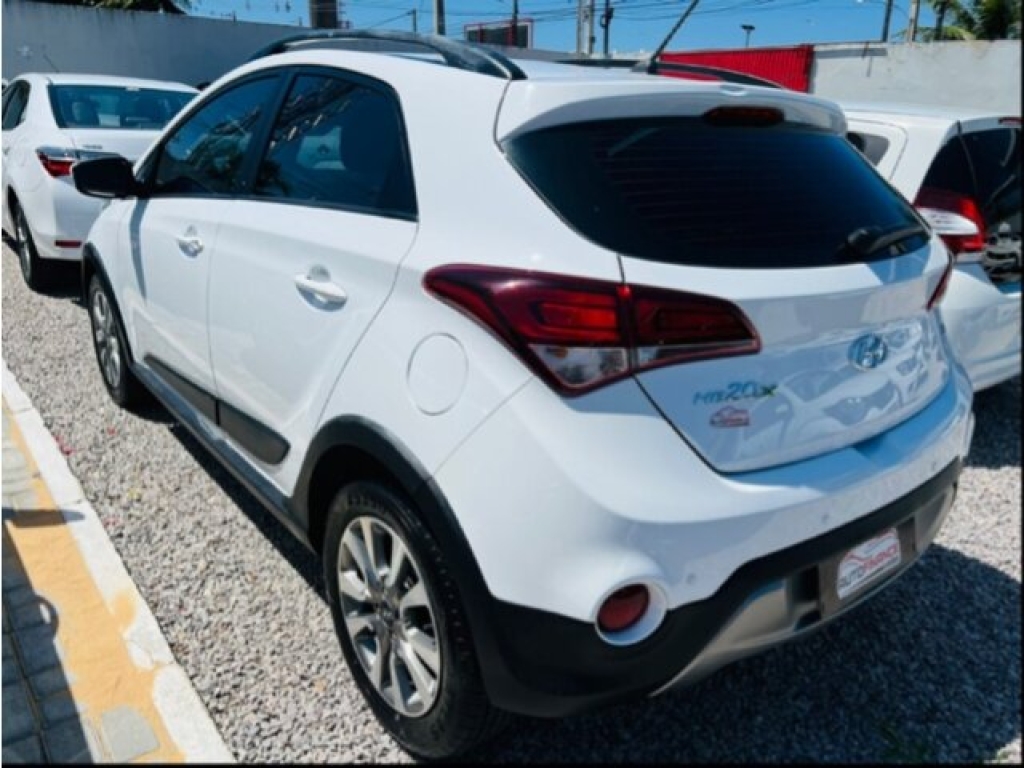 HYUNDAI HB20X