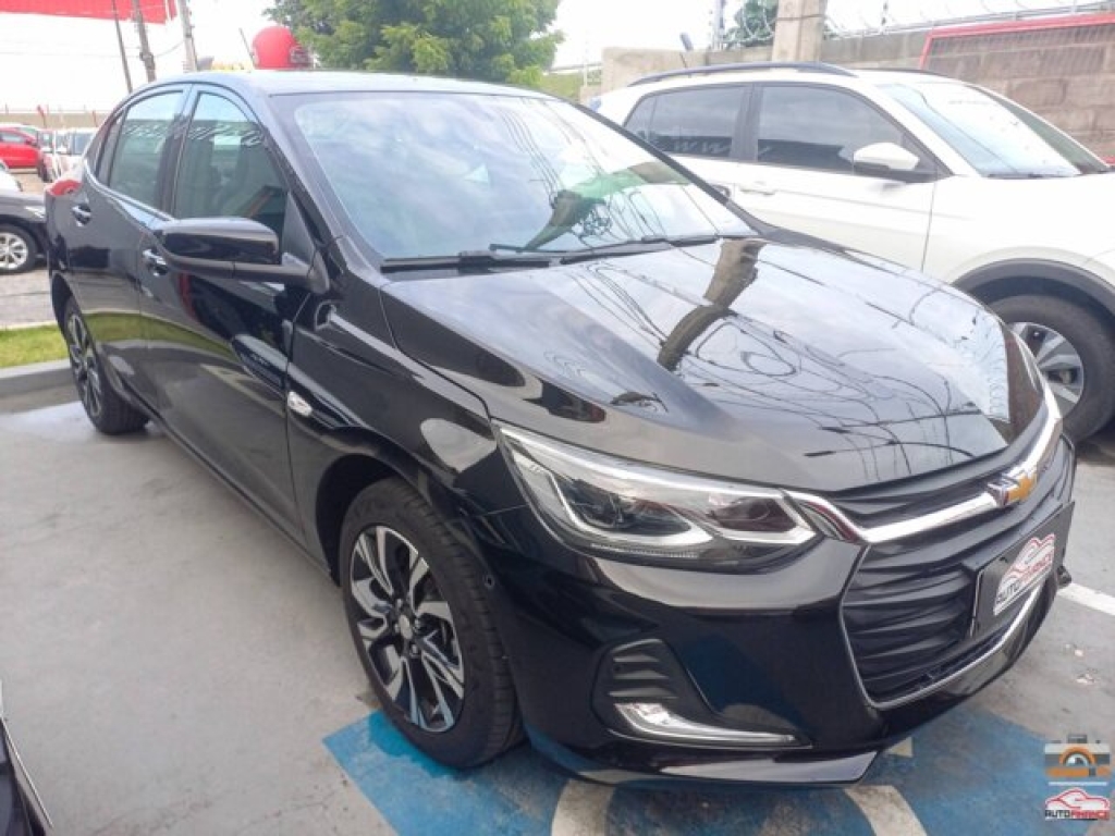 CHEVROLET Onix Plus