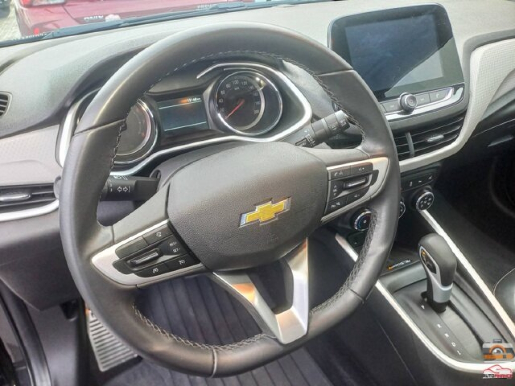 CHEVROLET Onix Plus