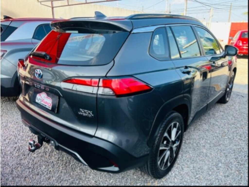 TOYOTA COROLLA CROSS